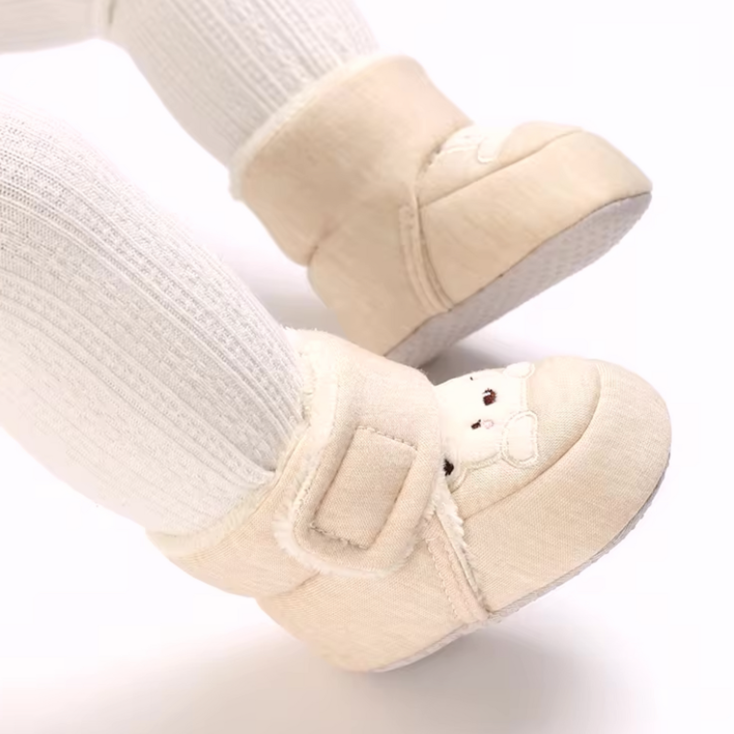 Soft woollen puffed shoes