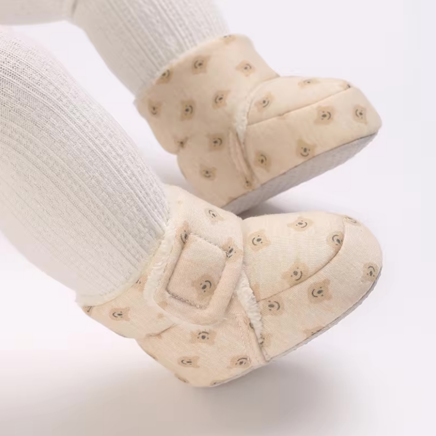 Soft woollen puffed shoes