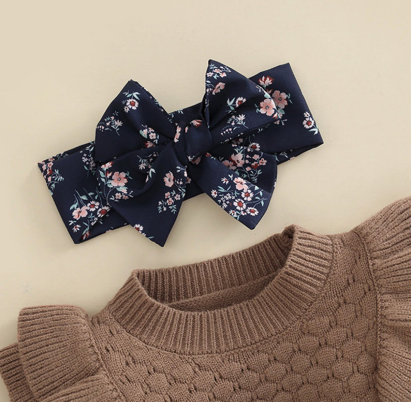 Knitted ruffled romper 3pc