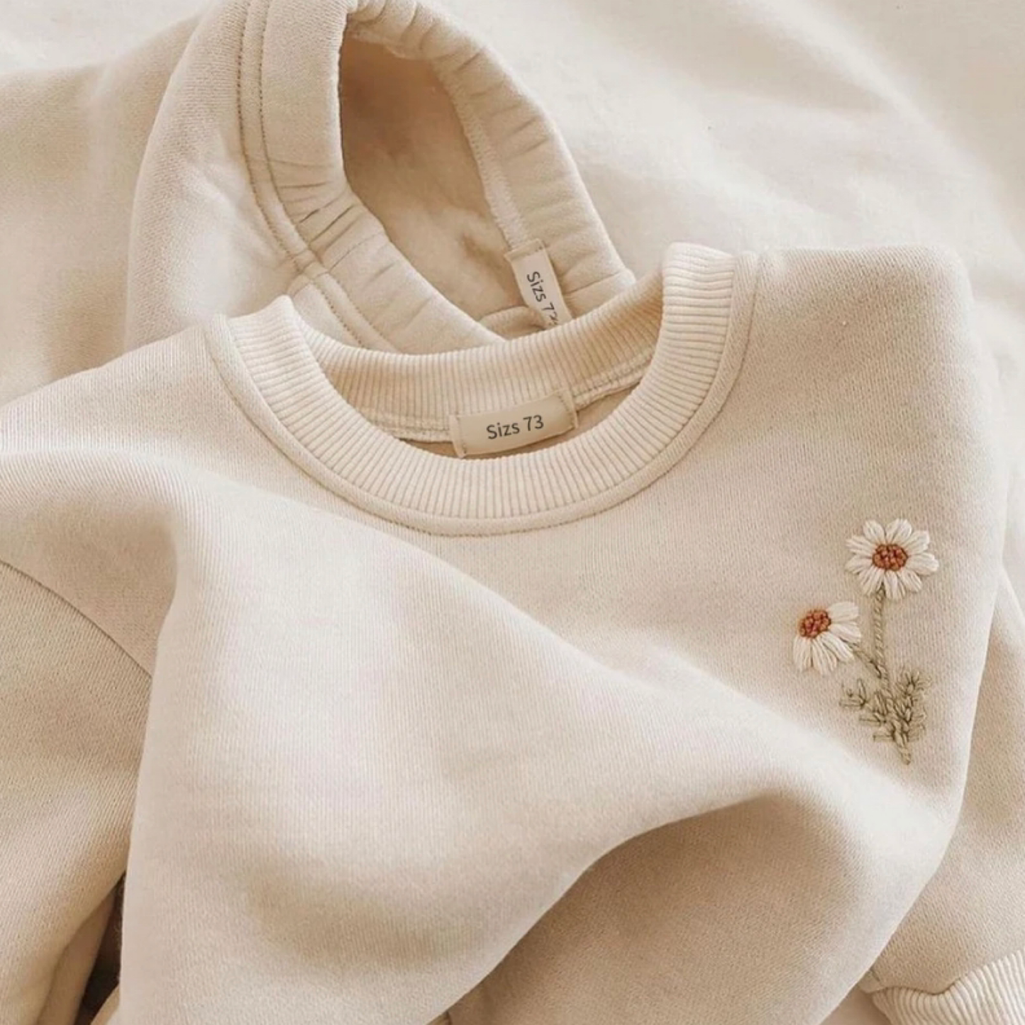 Fleece Embroidery Daisy Pullover Sweatshirt+Jogger Pants Set