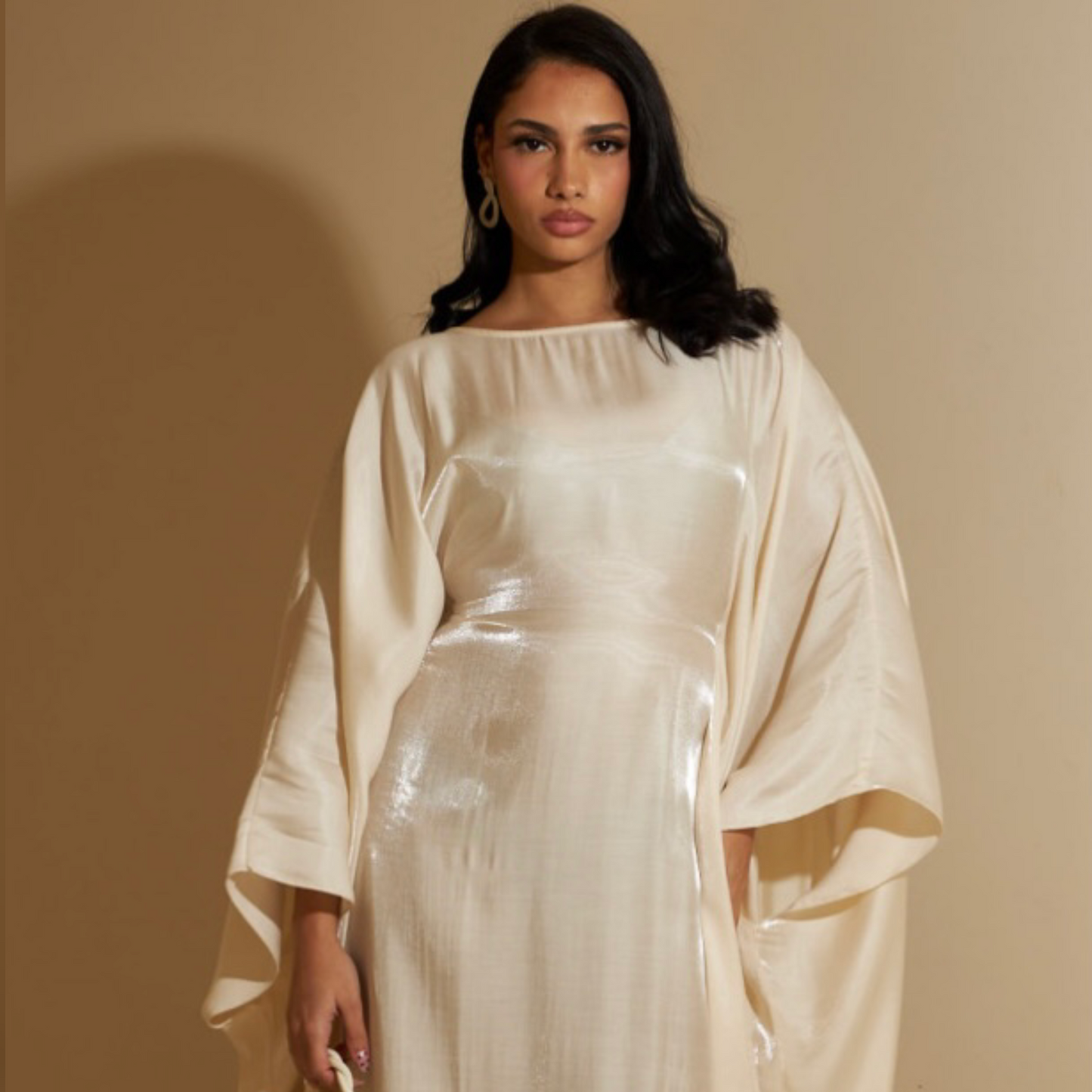 Sheen off-white kaftan set