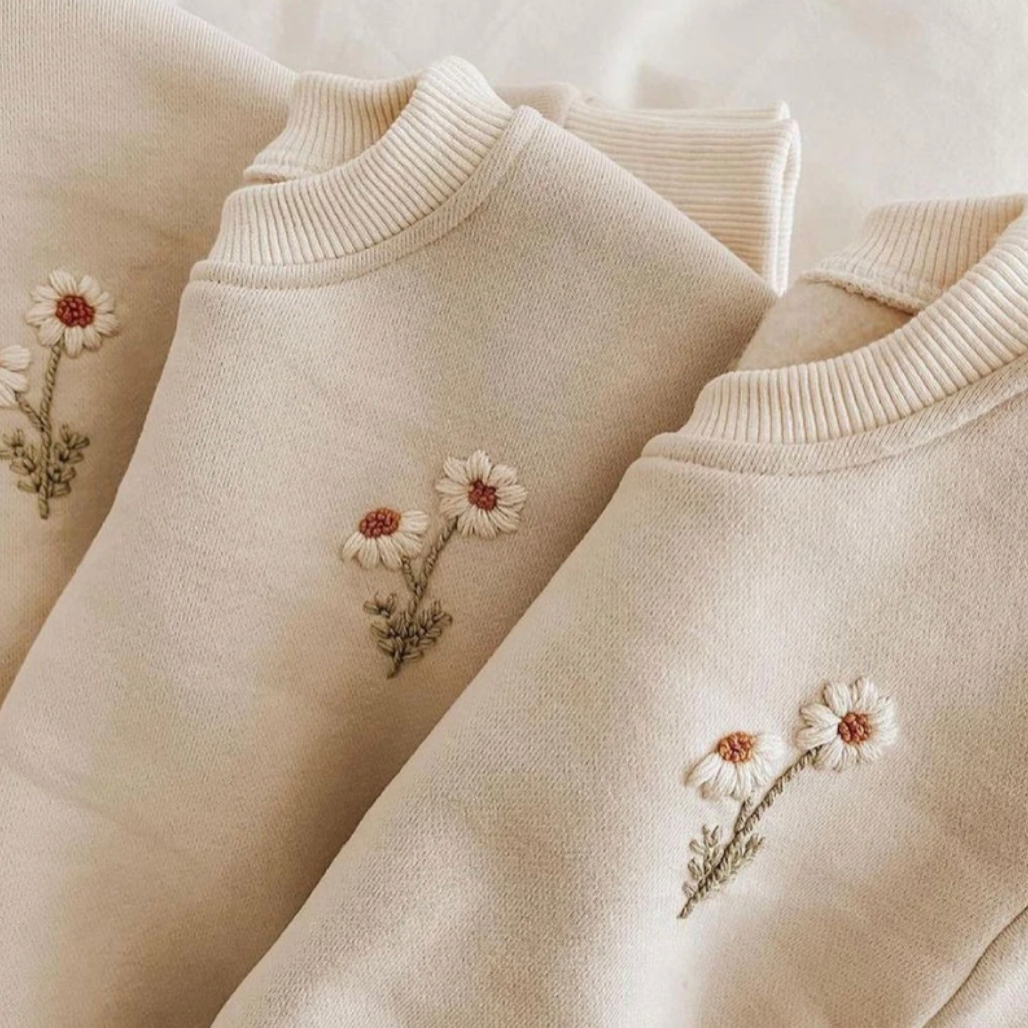 Fleece Embroidery Daisy Pullover Sweatshirt+Jogger Pants Set